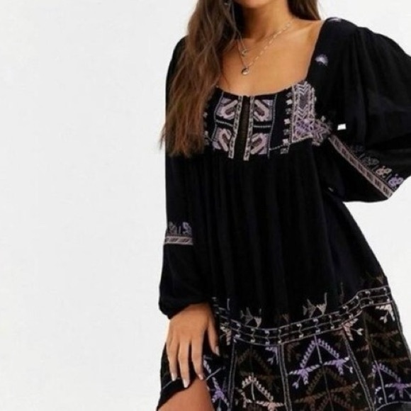 Free People Dresses & Skirts - Free People Rhiannon embroidered dress
